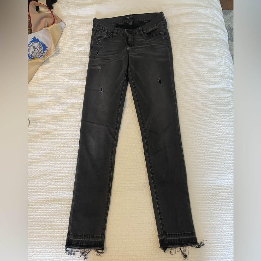 Size 27 Flying Monkey gray black jeans